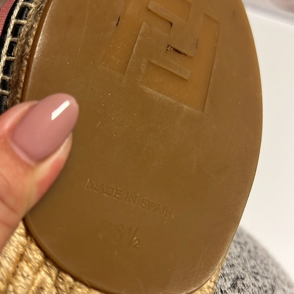 Fendi Geometric Pink and Black Espadrilles - Picture 8 of 8
